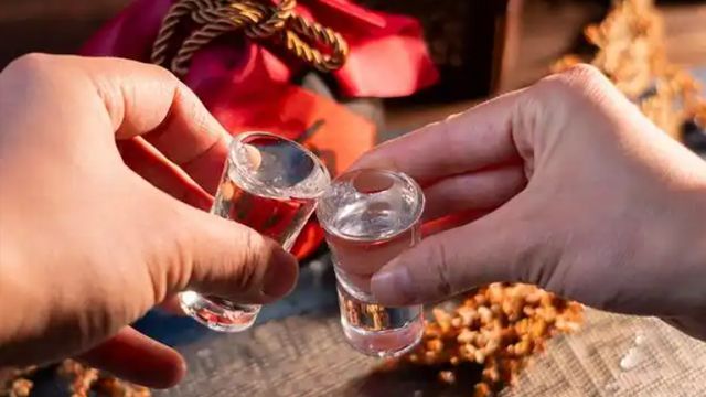微生物视角的白酒工艺剖析